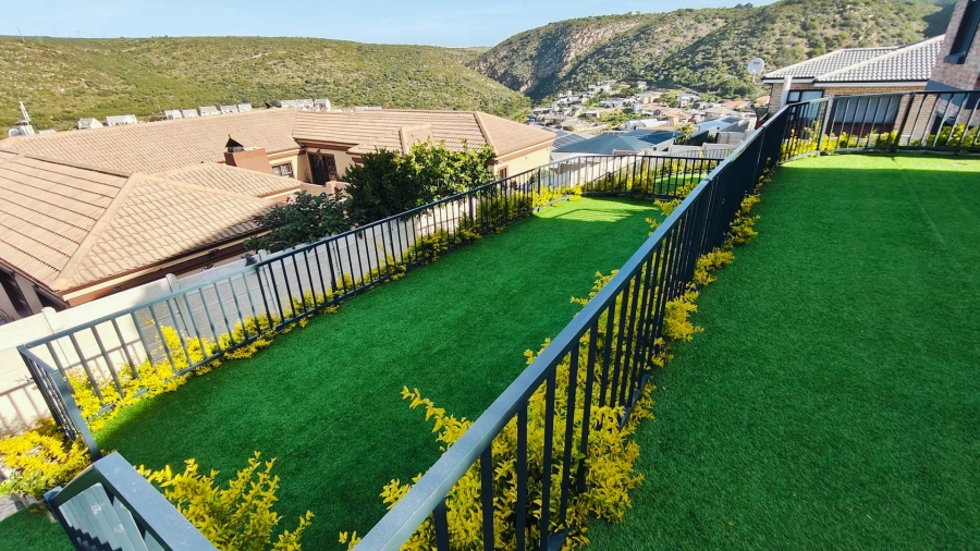 To Let 3 Bedroom Property for Rent in Island View Western Cape